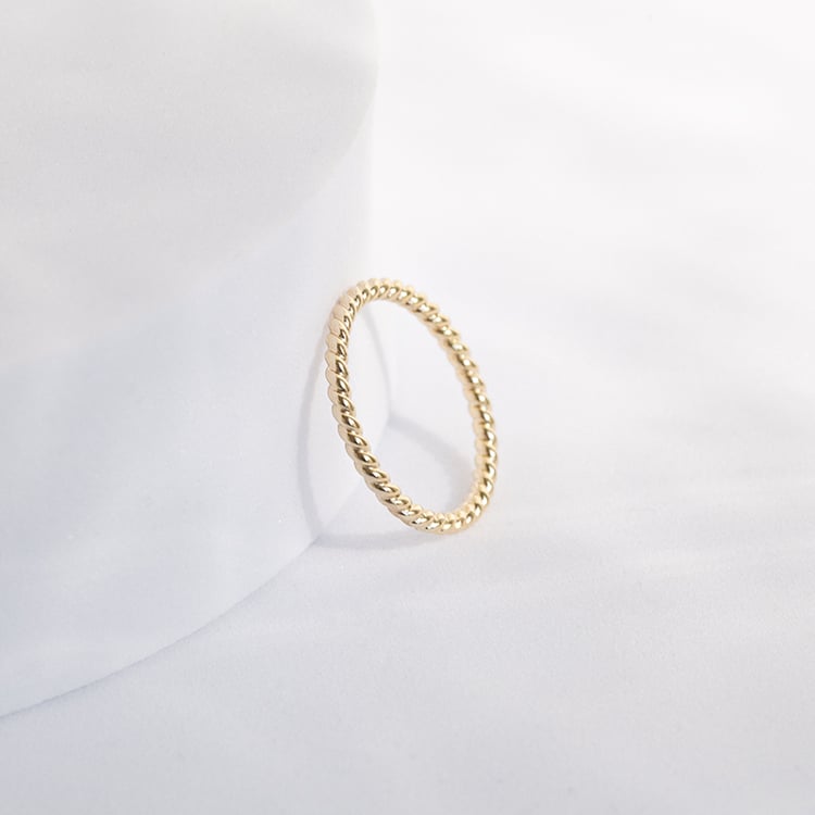 Set aus silbernem geflochtenen Schmuck Attory 143050