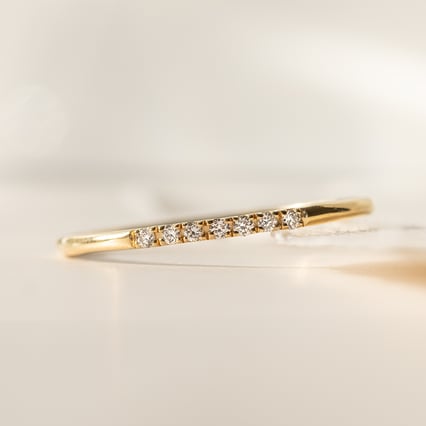 Ring mit einer Reihe Lab Grown Diamanten Persis