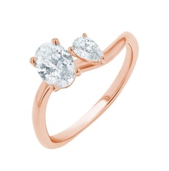 Verlobungsring in Wellenform mit einem tropfenförmigen und einem ovalen Lab Grown Diamante