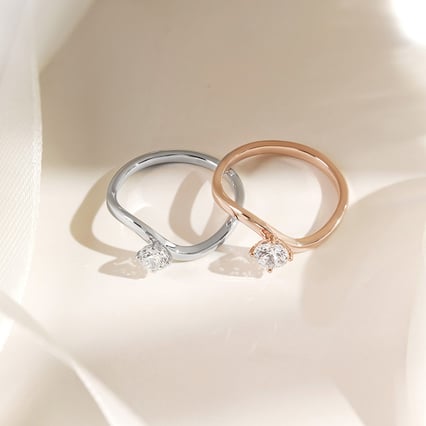 Atypischer Verlobungsring mit Lab Grown Diamant Livia