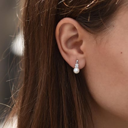 Elegante Perlenohrringe mit Diamanten Barbary