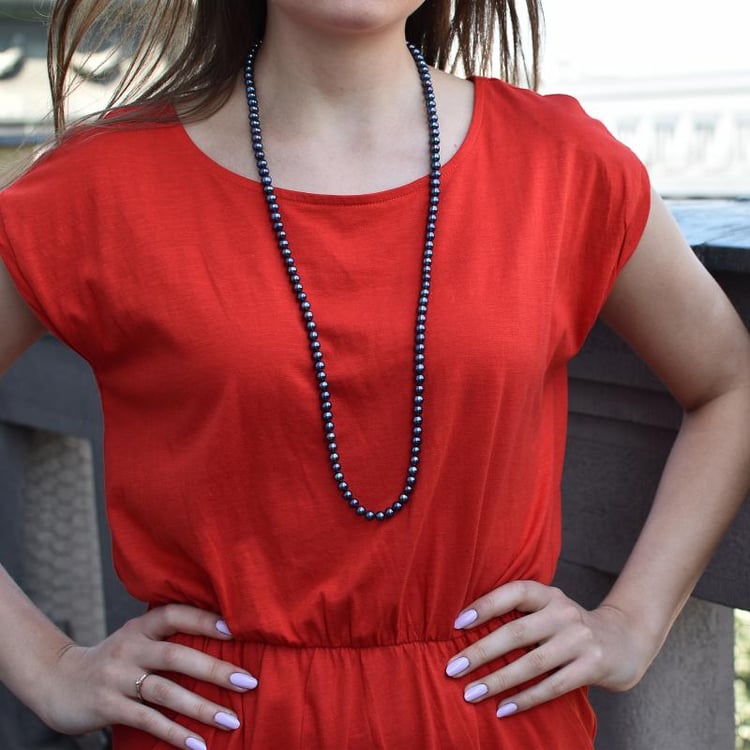 Halskette mit Perlen 30678