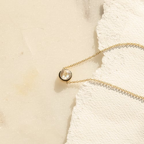 Goldenes Armband mit Mondstein Tanwen