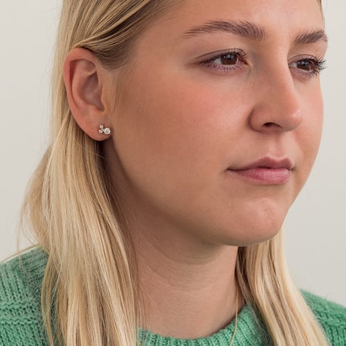 Cluster Ohrringe mit Moissaniten und Lab Grown Diamanten Kerrie