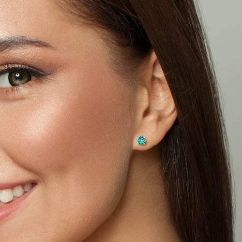 Goldene Ohrstecker mit simuliertem Turmalin Elena