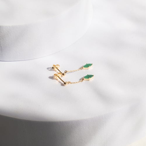 Goldenes Schmuckset mit brasilianischen Smaragden Raiz