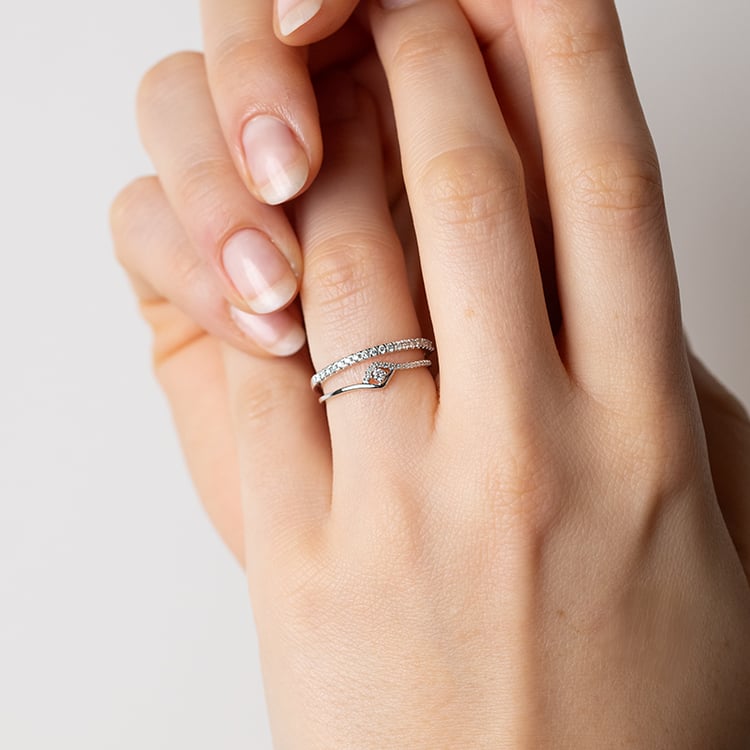 Romantischer Silberring mit Lab Grown Diamanten Anthia 148043