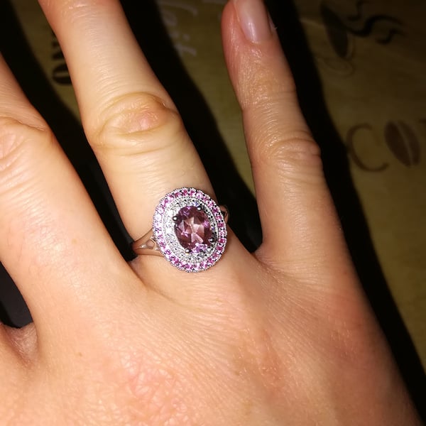 Ring mit Saphiren
