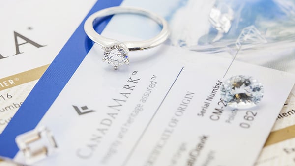 100% ethisch - CanadaMark Diamanten