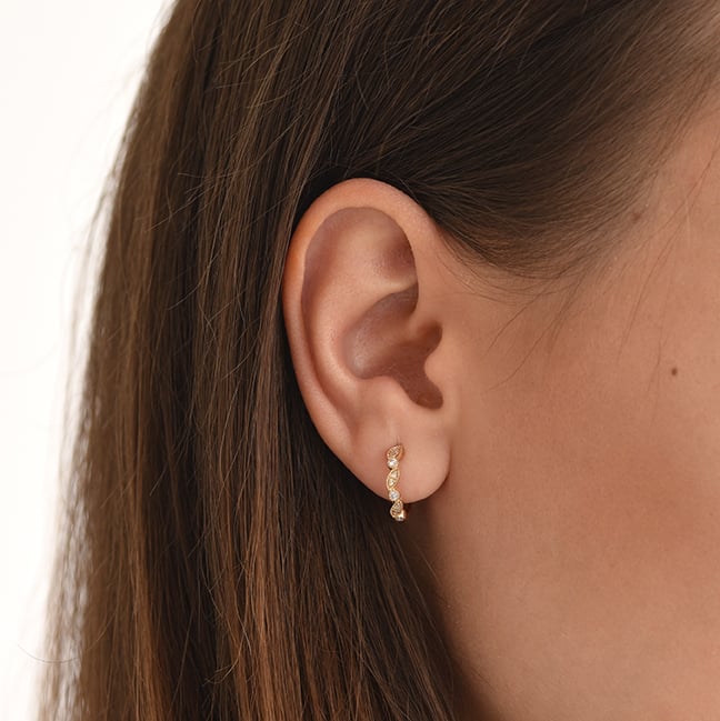 Silberne Ohrreifen mit Lab Grown Diamanten Veeti 104116