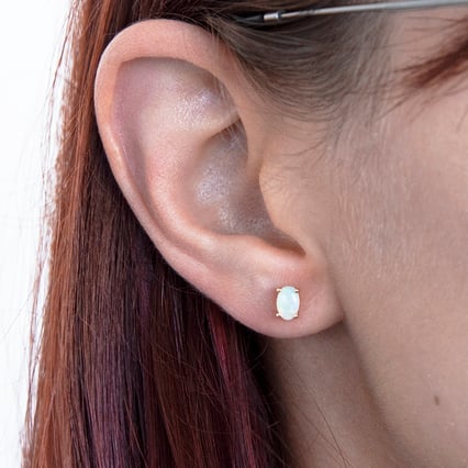 Ohrstecker mit ovalen Opalen Zamora