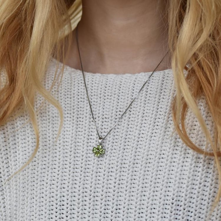 Olivinblüte in Silberanhänger Obelia 5490