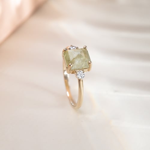 Ring mit einem Salt and Pepper Diamanten Mahmud