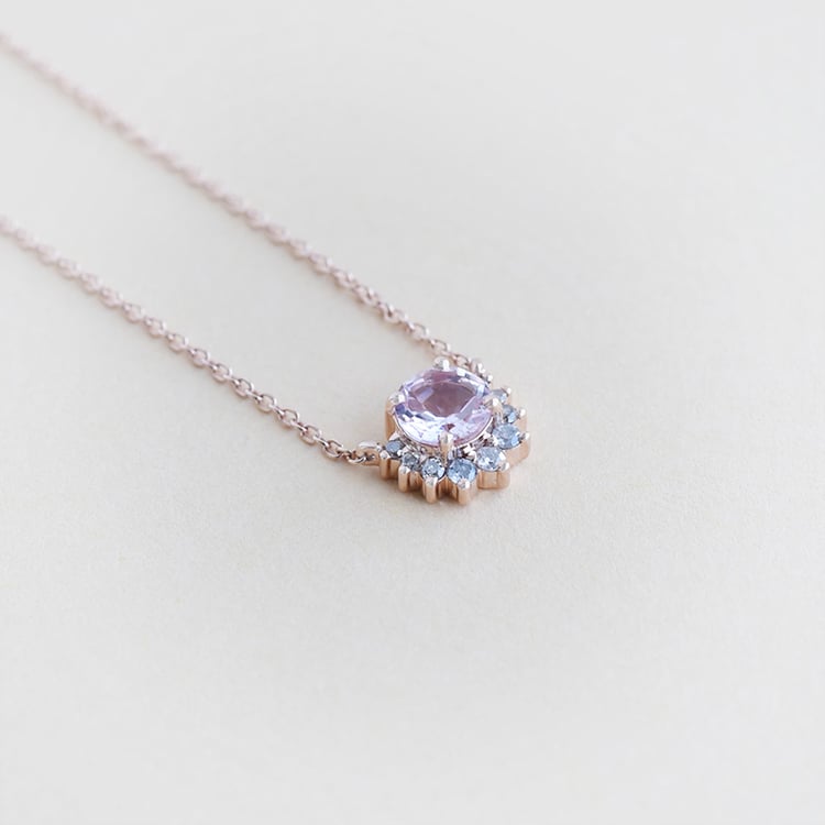 Goldene Kette mit Morganit Alayna 95747