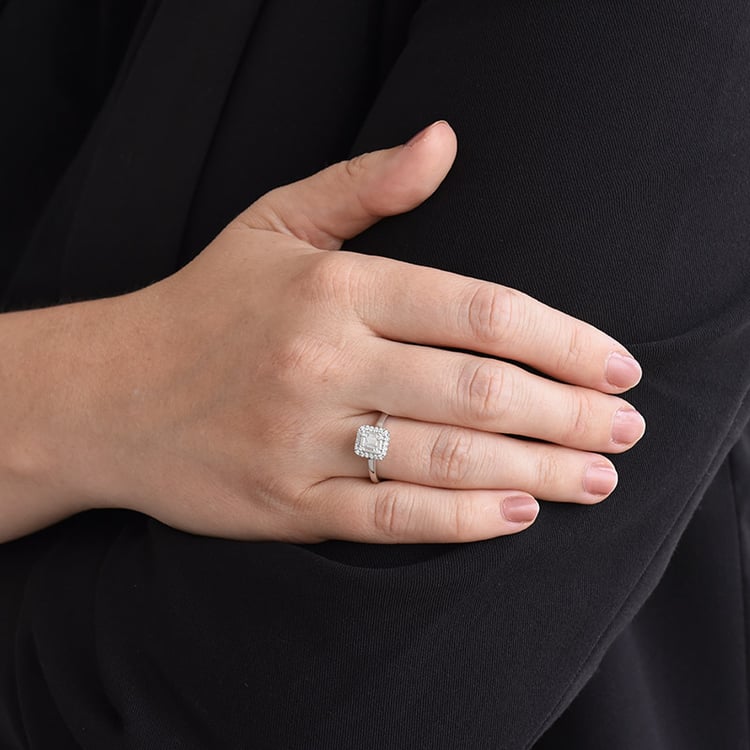 Halo-Ring mit schimmernden Diamanten Lalah 85728