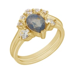 Set von Ringen aus Gold mit Labradorit und Moissaniten Bechet