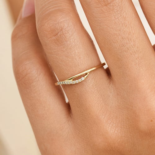 Atypischer Ring aus Gold mit Lab Grown Diamanten Terje