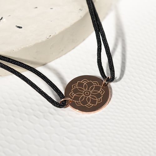 String Armband mit dem Yoga Symbol Mandala