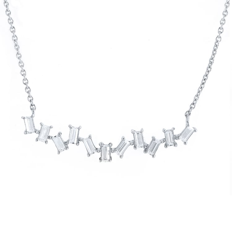 Moderne Goldene Halskette mit Lab Grown Baguette-Diamanten Parvati