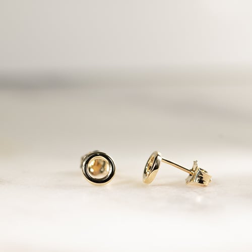 Wunderschöne runde Ohrstecker Belisa