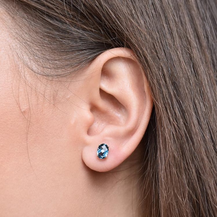 Goldene Ohrringe mit Topas 30756