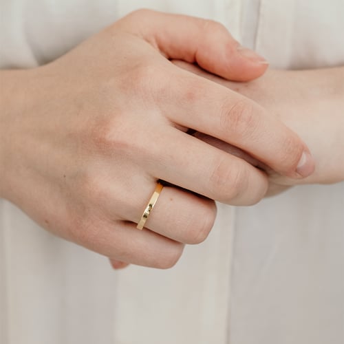 Flache Eheringe aus Gold Ilah