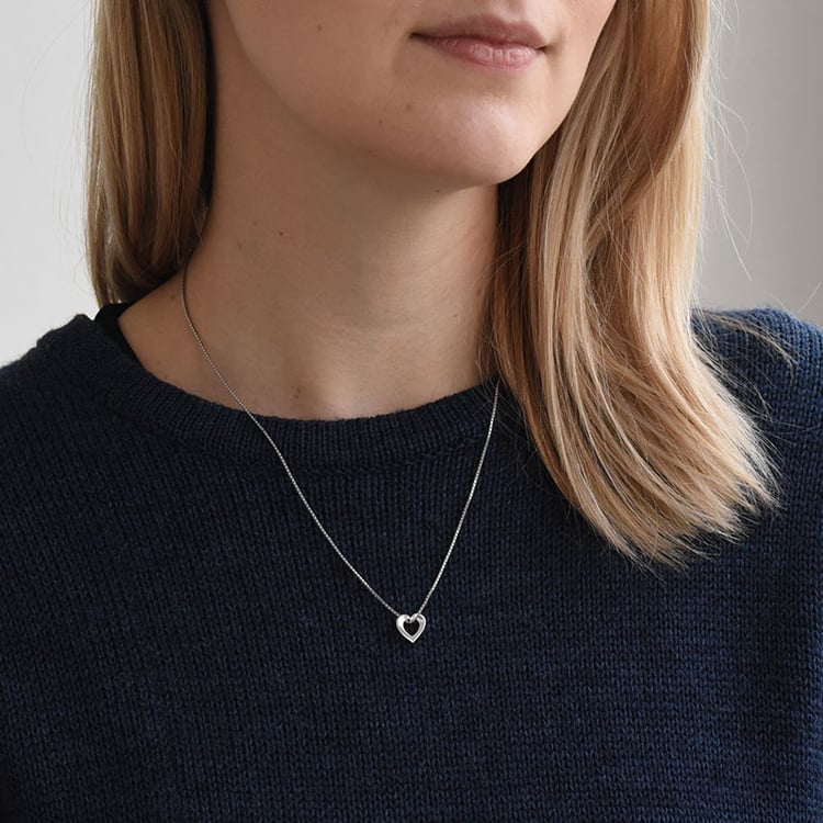 Silberner Anhänger in Herzform mit Diamant Every 72992