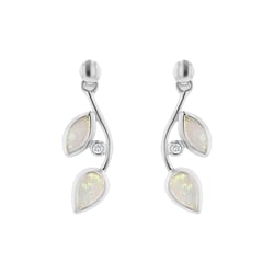 Ohrstecker mit Opalen in Blattform und Diamanten Corbett