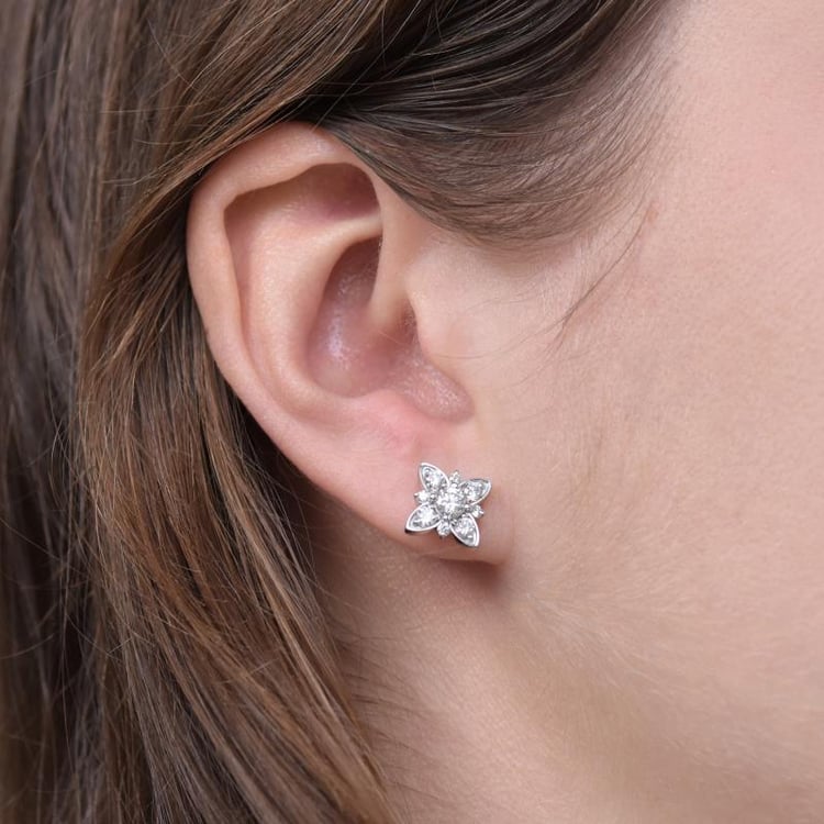 Ohrstecker mit Diamant-Blumen aus Gold Kassie 19822