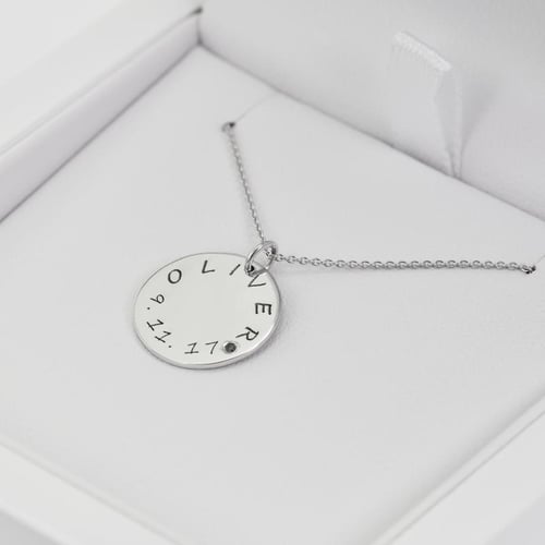Anhänger mit schwarzen Diamanten und personalisierter Gravur Cassius