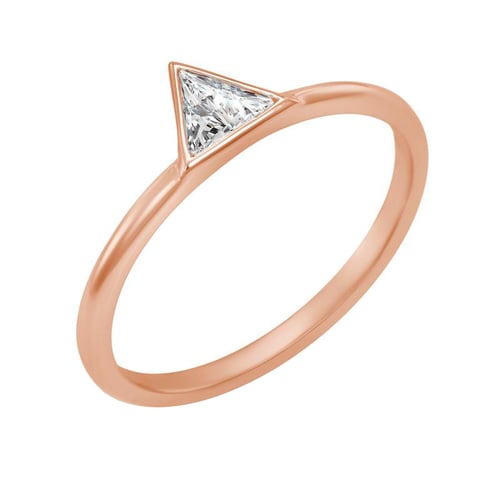 Ring mit einem Moissanit in Trillion-Form Daslis
