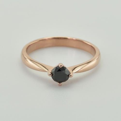 Verlobungsring mit schwarzem Diamant Mahiya
