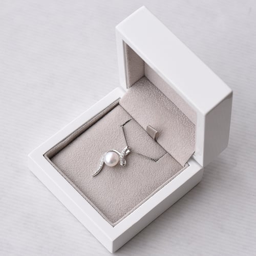 Anhänger mit Perle und Diamanten Acanda