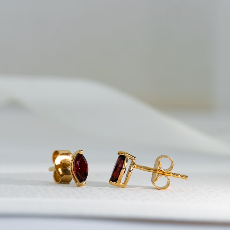 Minimalistische Silberohrringe mit Granaten Andine 118763