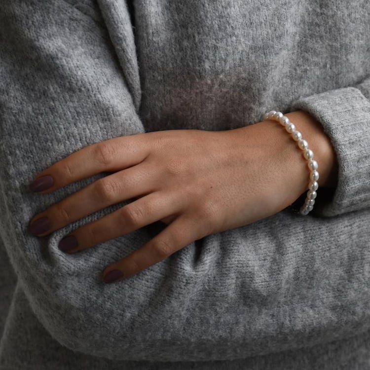 Armband mit Perlen 50805