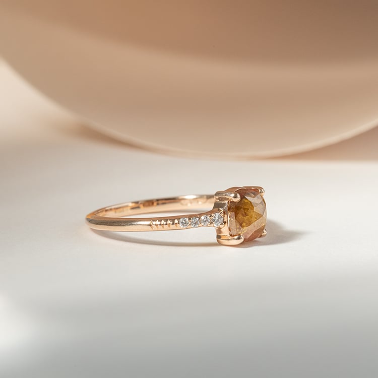 Ring mit einem Salt and Pepper Diamanten und Lab Grown Diamanten Korey 120507