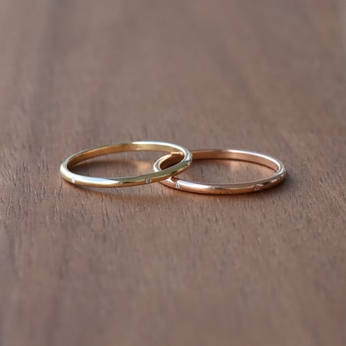 Minimalistische Eheringe aus Gold Claudia