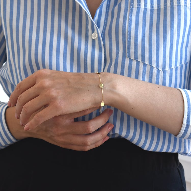 Zartes goldenes Armband mit Sonnen Alair 67715