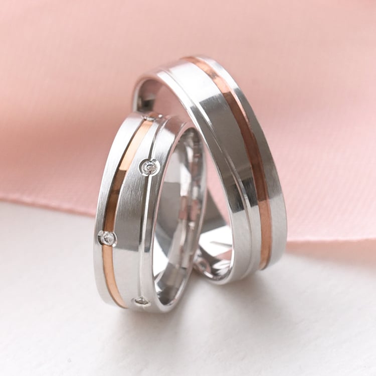 Zarte Eheringe mit Diamanten Jarred 77796