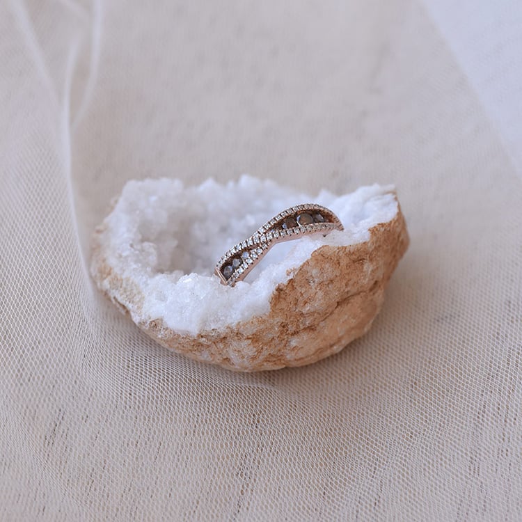 Ring mit Diamanten aus Gold 68842