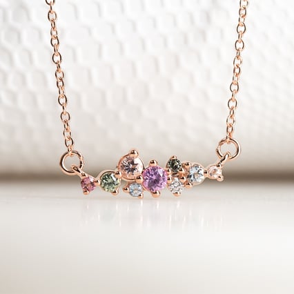 Cluster-Kette mit Edelsteinen Kianna