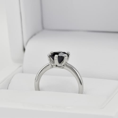 Mystischer Verlobungsring mit schwarzem Diamant 1ct Mukti