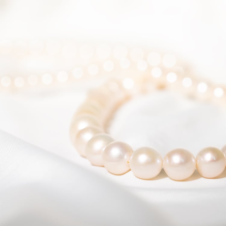 Halskette aus pfirsichfarbenen Perlen Casimiro 129790