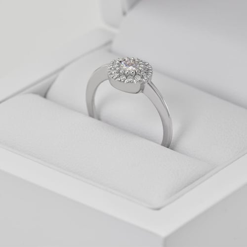 Verlobungsring mit Diamanten in Sonnenform Tafne