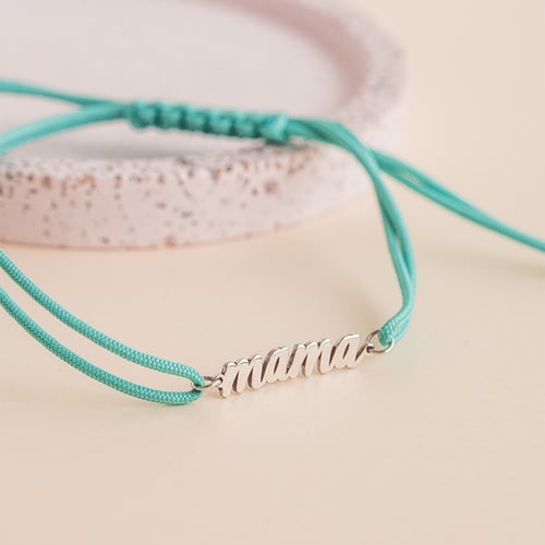 String-Armband mit der Aufschrift Mama