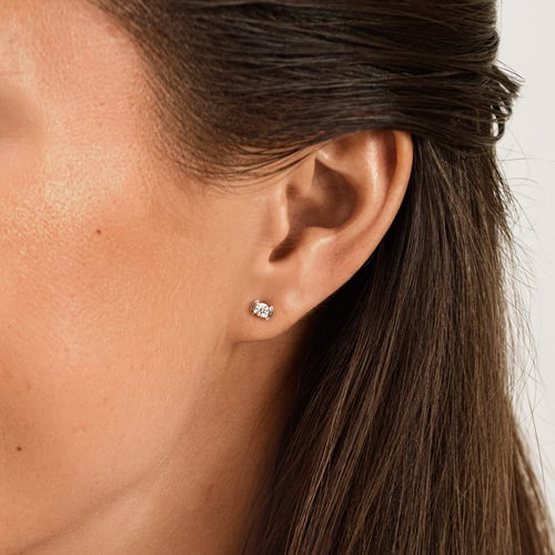 Minimalistische silberne Ohrstecker mit Diamanten Vilhelmina