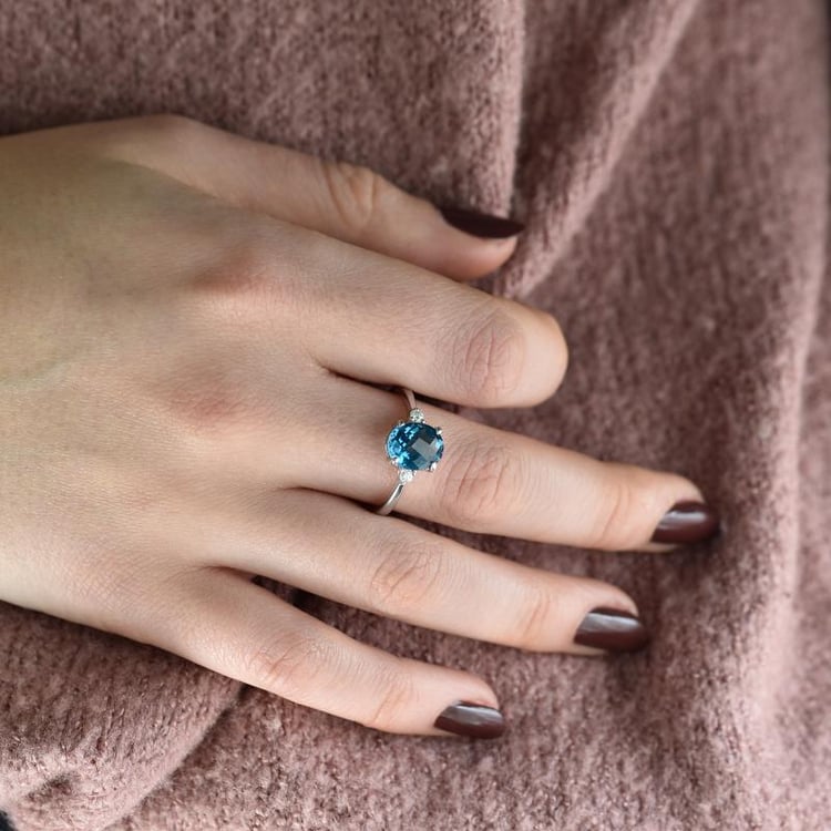 Goldring mit Londoner Topas 40451