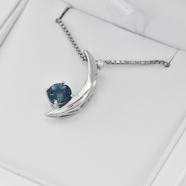 Halskette mit Topas 9706