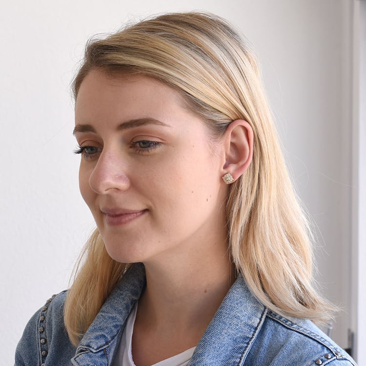 Wunderschöne Ohrstecker voll von Diamanten Jodene 67984