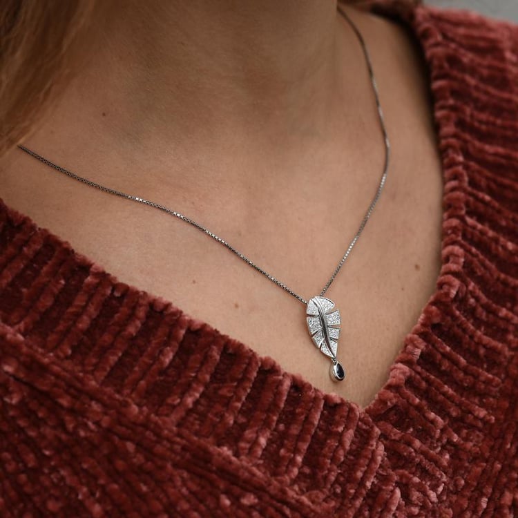 Halskette mit Saphir 50046